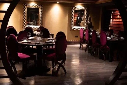 Private dining experience for families in Birmingham